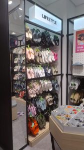 crocs shopping la plage guaruja (11)
