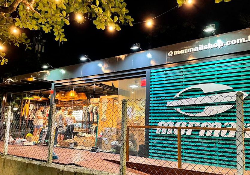mormaii-shopping-la-plage-guaruja